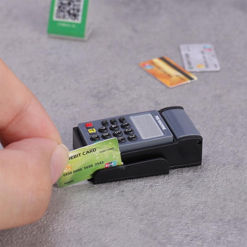 Пластиковые коллекционные фигу – обзор и цена Toy Cash Register